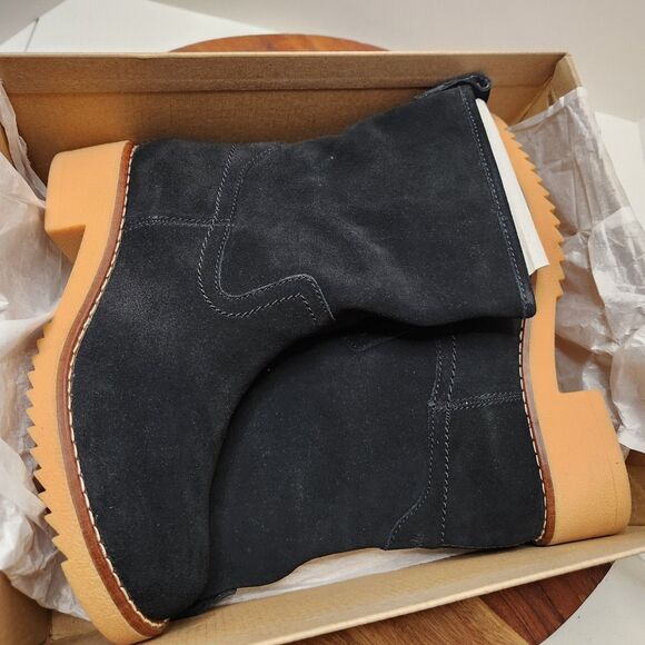 Clarks Eden Mid Heeled Ankle Booties – Women’s 6.5 Black, New in Box - Picture 3 of 8